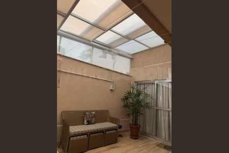 Casa de condomínio à venda com 118m², 4 quartos e 2 vagas