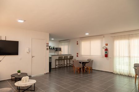 Apartamento para alugar com 36m², 2 quartos e sem vagaÁrea comum - Salão de festas