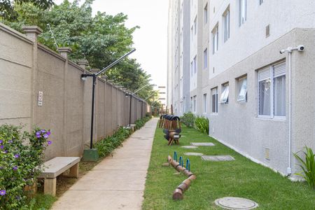 Apartamento para alugar com 36m², 2 quartos e sem vagaÁrea comum - Playground