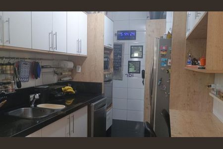 Apartamento à venda com 126m², 3 quartos e 3 vagas