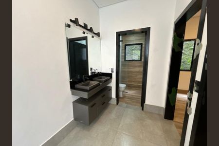 Casa à venda com 3 quartos, 225m² em Paraíso do Morumbi, São Paulo