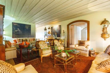 Casa à venda com 4 quartos, 536m² em Jardim Guedala, São Paulo