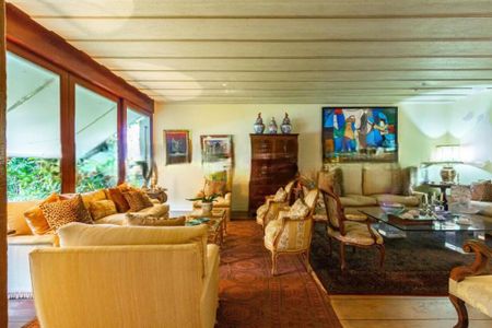 Casa à venda com 4 quartos, 536m² em Jardim Guedala, São Paulo