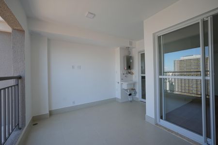 Varanda gourmet de apartamento para alugar com 2 quartos, 70m² em Vila Dom Pedro I, São Paulo