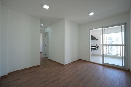 Sala de apartamento para alugar com 2 quartos, 70m² em Vila Dom Pedro I, São Paulo