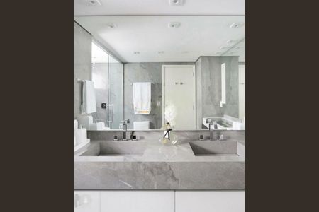 Apartamento à venda com 3 quartos, 173m² em Vila Suzana, São Paulo