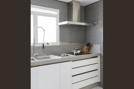 Apartamento à venda com 3 quartos, 173m² em Vila Suzana, São Paulo