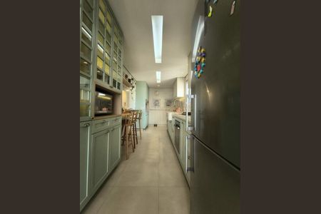 Apartamento à venda com 170m², 4 quartos e 3 vagas