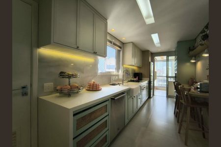 Apartamento à venda com 170m², 4 quartos e 3 vagas