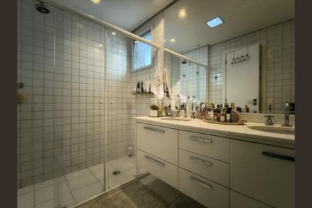 Apartamento à venda com 170m², 4 quartos e 3 vagas