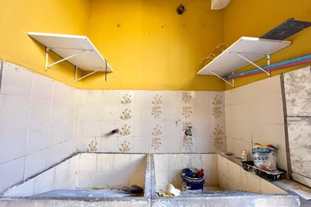 Casa para alugar com 80m², 2 quartos e 1 vagaÁrea de Serviço