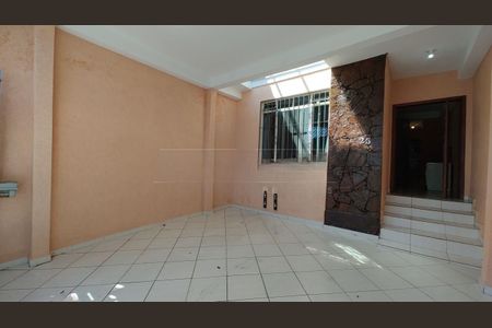 Casa à venda com 2 quartos, 172m² em Jardim Represa, São Paulo