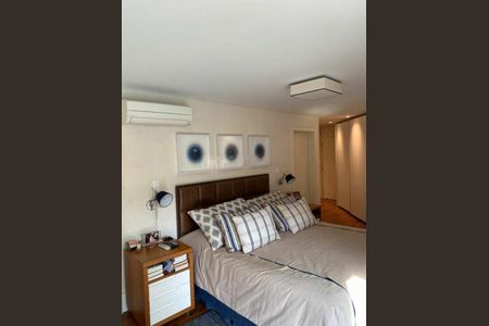 Apartamento à venda com 3 quartos, 230m² em Real Parque, São Paulo