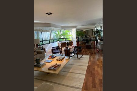 Apartamento à venda com 3 quartos, 230m² em Real Parque, São Paulo