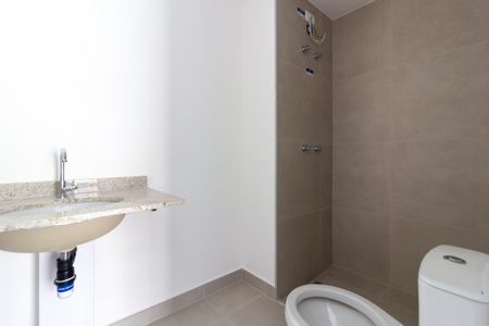 Banheiro da Suíte de apartamento para alugar com 1 quarto, 40m² em Pinheiros, São Paulo