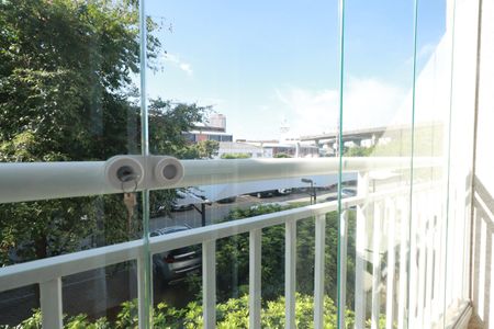 Sacada de apartamento para alugar com 2 quartos, 53m² em Guaiauna, São Paulo