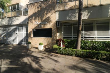 Apartamento para alugar com 103m², 3 quartos e 2 vagasFachada e portaria