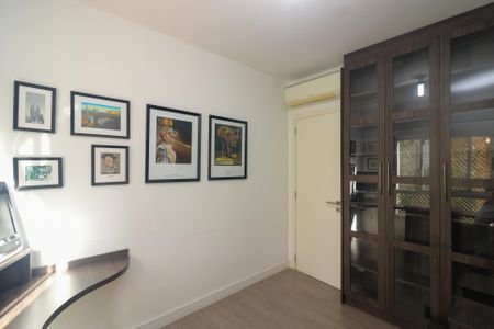 Apartamento para alugar com 103m², 3 quartos e 2 vagasQuarto 2
