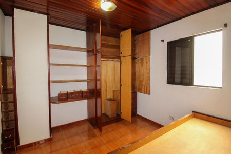 Casa de condomínio à venda com 150m², 3 quartos e 2 vagasQuarto 2