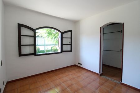 Casa de condomínio à venda com 150m², 3 quartos e 2 vagasQuarto 3