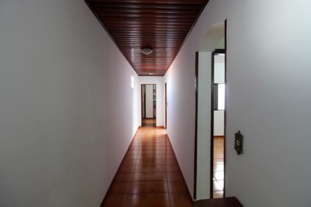Casa de condomínio à venda com 150m², 3 quartos e 2 vagasCorredor