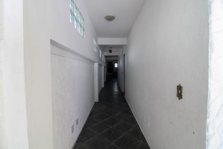 Casa de condomínio à venda com 150m², 3 quartos e 2 vagasEntrada