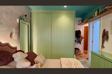 Apartamento à venda com 190m², 3 quartos e 1 vagaSuíte 2