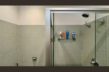 Apartamento à venda com 190m², 3 quartos e 1 vagaBanheiro da Suíte 1