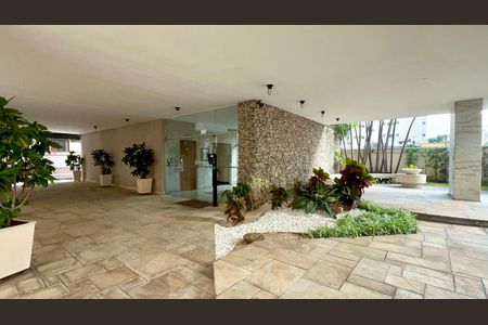 Apartamento à venda com 190m², 3 quartos e 1 vagaÁrea comum