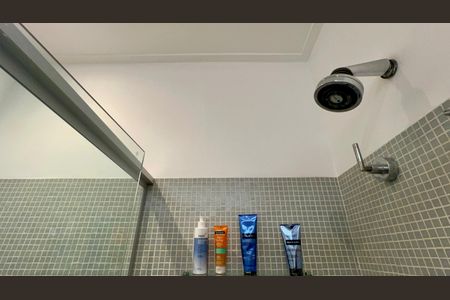 Apartamento à venda com 190m², 3 quartos e 1 vagaBanheiro da Suíte 1