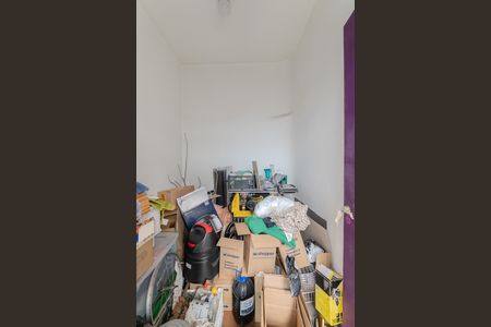 Apartamento à venda com 228m², 4 quartos e 1 vaga Apartamento à venda com 228m², 4 quartos e 1 vagaQuarto de Serviço