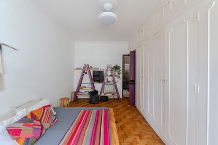 Apartamento à venda com 228m², 4 quartos e 1 vaga Apartamento à venda com 228m², 4 quartos e 1 vagaSuíte 1