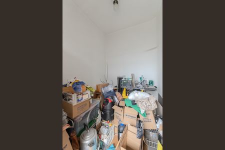 Apartamento à venda com 228m², 4 quartos e 1 vaga Apartamento à venda com 228m², 4 quartos e 1 vagaQuarto de Serviço