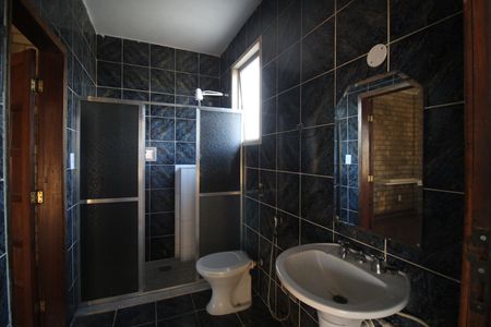 Casa para alugar com 362m², 4 quartos e 2 vagasBanheiro do Quarto 4