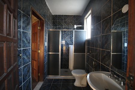 Casa para alugar com 362m², 4 quartos e 2 vagasBanheiro do Quarto 4