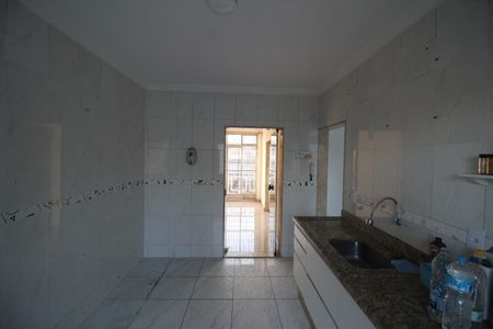 Casa para alugar com 362m², 4 quartos e 2 vagasCozinha