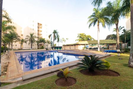 Apartamento à venda com 66m², 3 quartos e 1 vagaÁrea comum - Piscina