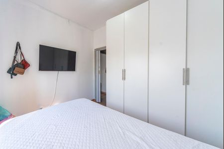 Casa à venda com 240m², 3 quartos e 2 vagasQuarto 3