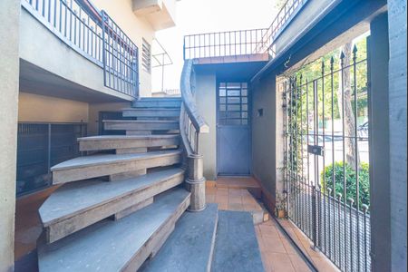 Casa à venda com 240m², 3 quartos e 2 vagasAcesso