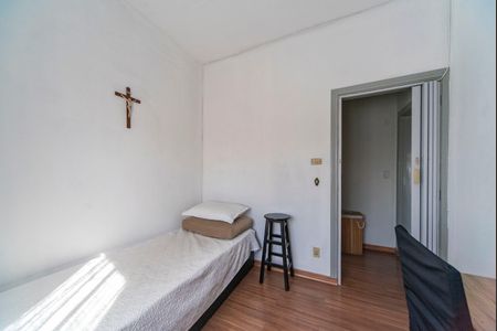 Casa à venda com 240m², 3 quartos e 2 vagasQuarto 2 