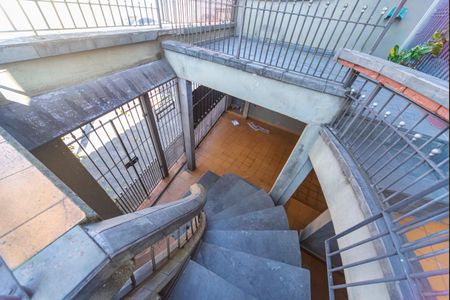 Casa à venda com 240m², 3 quartos e 2 vagasAcesso