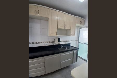 Cozinha de apartamento para alugar com 3 quartos, 86m² em Vila Capitao Rabelo, Guarulhos