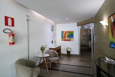 Apartamento à venda com 45m², 1 quarto e sem vagaHall