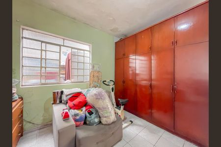 Casa à venda com 245m², 3 quartos e 2 vagasQuarto 2