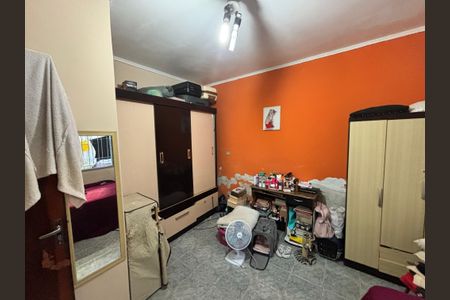 Casa à venda com 175m², 2 quartos e 2 vagas Casa à venda com 175m², 2 quartos e 2 vagasQuarto 2