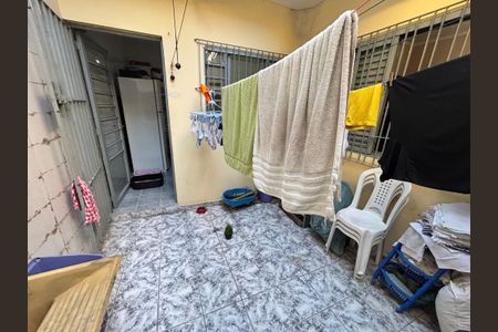 Casa à venda com 175m², 2 quartos e 2 vagas Casa à venda com 175m², 2 quartos e 2 vagasÁrea de Serviço