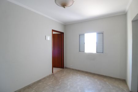 Casa de condomínio à venda com 250m², 3 quartos e 2 vagasSala de TV