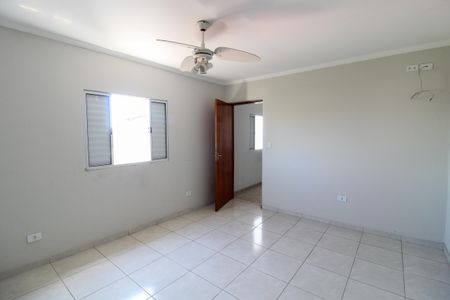 Casa de condomínio à venda com 250m², 3 quartos e 2 vagasQuarto 1