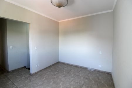 Casa de condomínio à venda com 250m², 3 quartos e 2 vagasSala de TV