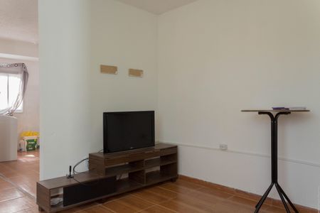 Sala de apartamento para alugar com 2 quartos, 50m² em Jardim Silvina, São Bernardo do Campo